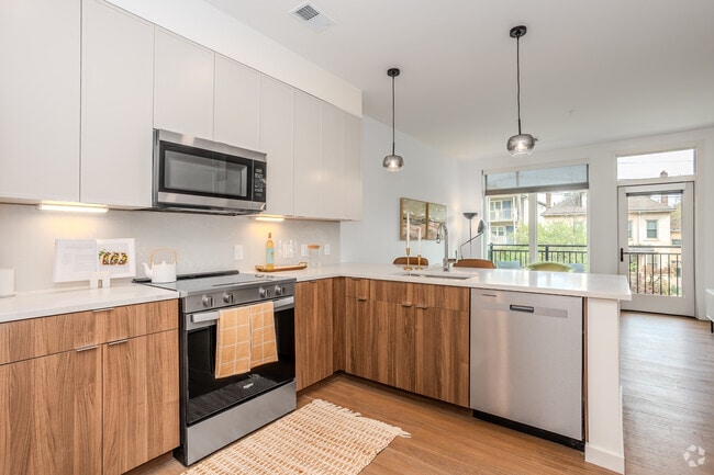Interior Photo - Park Monroe Rental