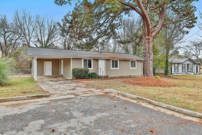 Photo - Cozy 3bd/1ba in Hampton.