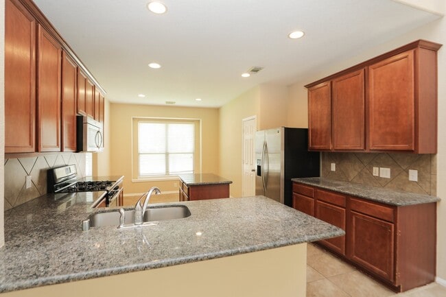 Photo - 11023 Heartland Grove Dr