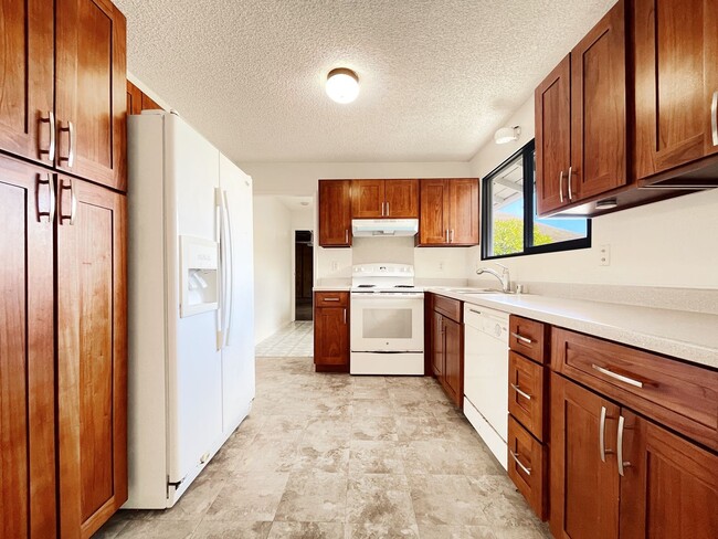 266 Akiohala St