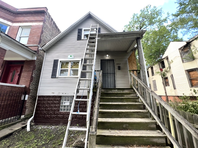 Building Photo - 6942 S Carpenter St Rental