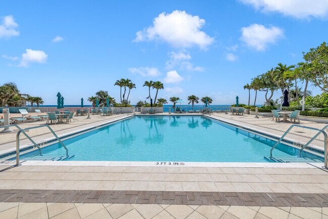 Photo - 1620 S Ocean Blvd Unidad 5M