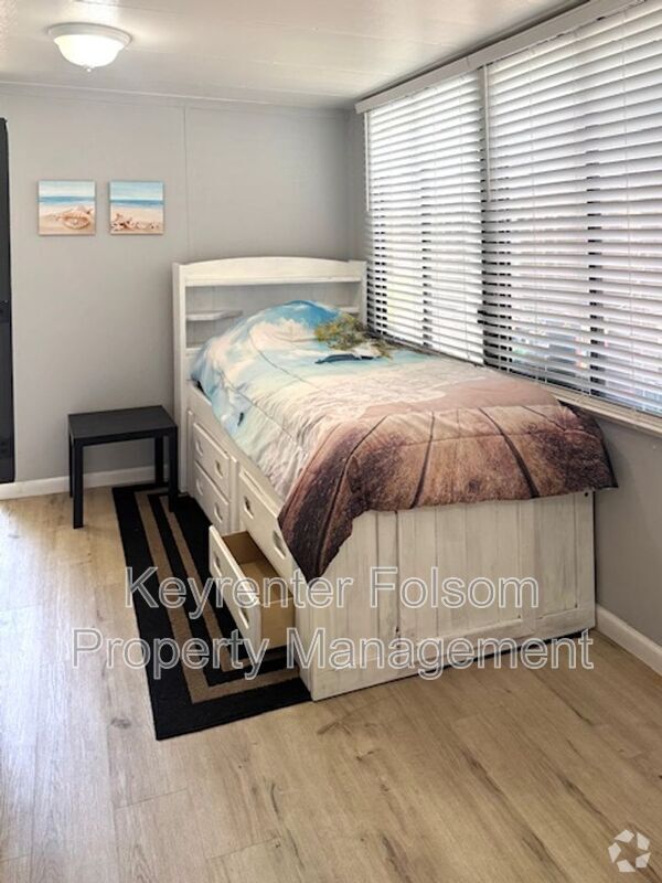 Building Photo - 8797 Mellowdawn Way Rental