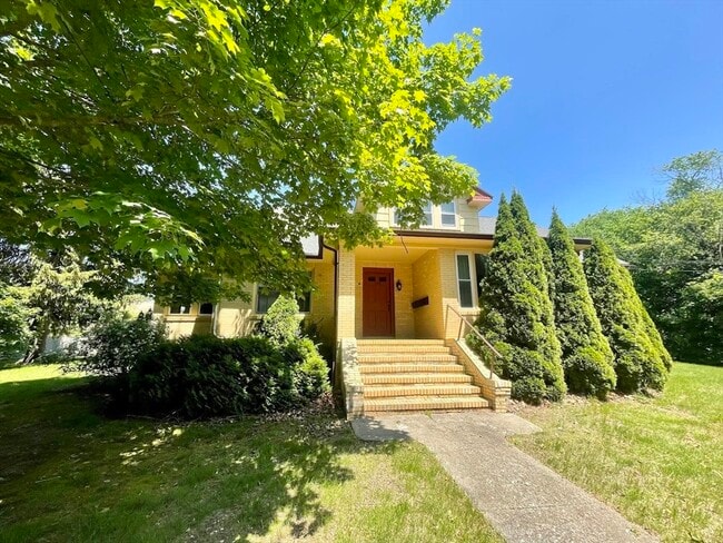 Photo - 350 Plain St Apartment Unit 1L
