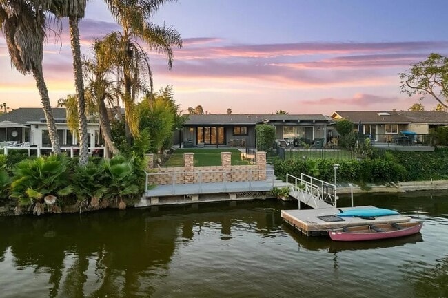 Photo - 1453 La Habra Dr