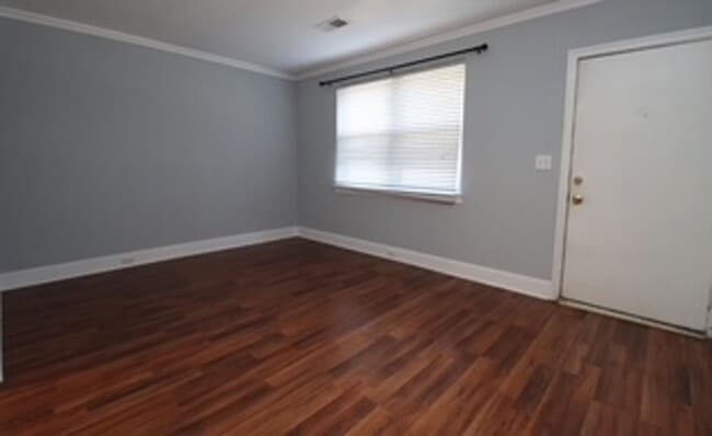 Photo - Cozy 2-Bedroom Duplex in Southeast Columbia – Brandon Acres!