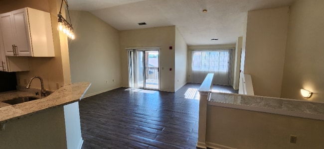 Building Photo - 10061 W Lisbon Ave Rental