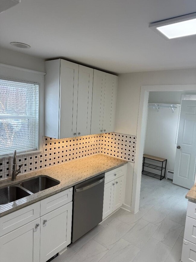 Photo - 924 N 5th St