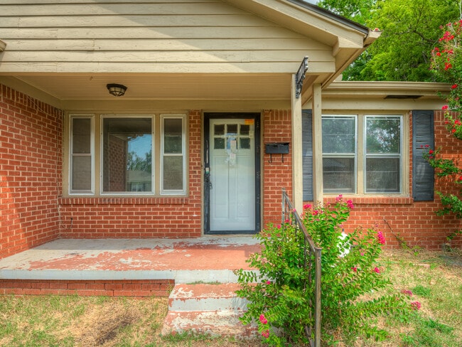 Photo - 1711 Brighton Ave