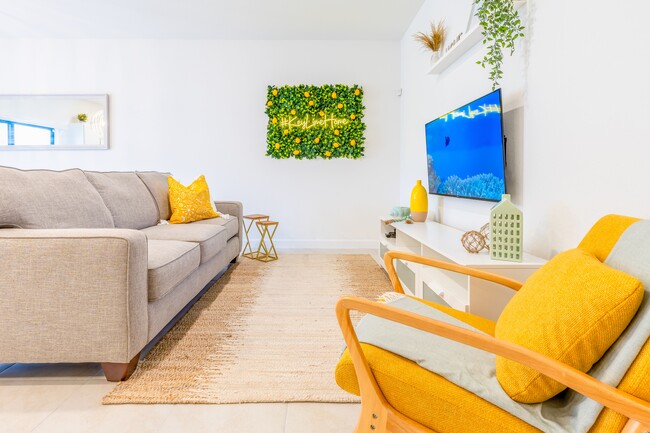 Photo - 1156 SW 6th Ct