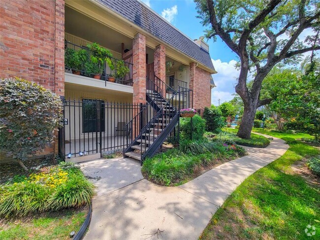 Building Photo - 1601 S Shepherd Dr Unit 177 Rental