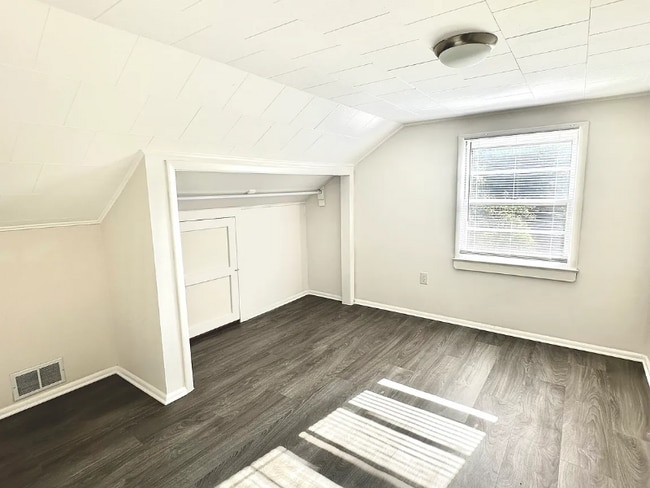 Photo - 109 Grand St Unidad B