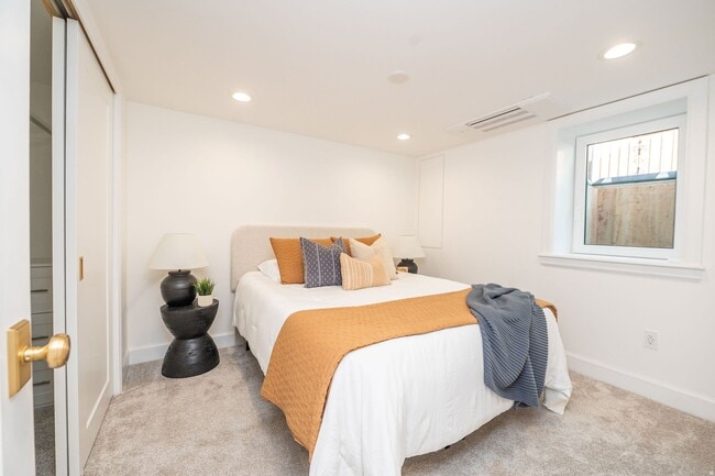 Photo - 2146 Browning Ave Unidad APT