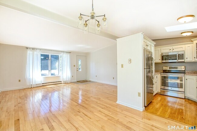 25 Oakview Cir