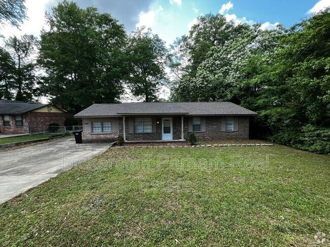 Building Photo - 5615 Buxton Dr Rental