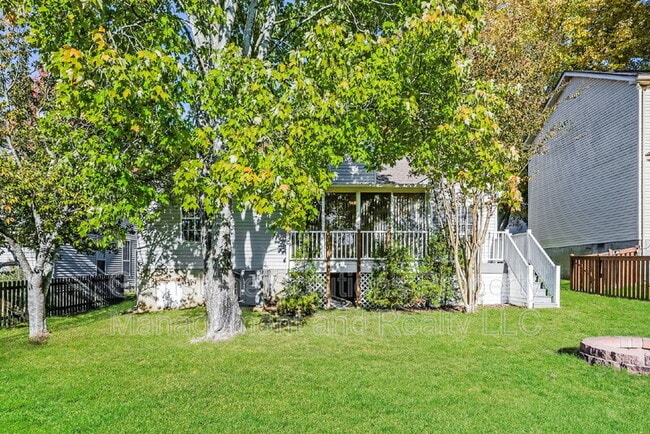 Photo - 306 Crooked Oak Ct