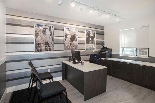 Photo - Sandford Apartments