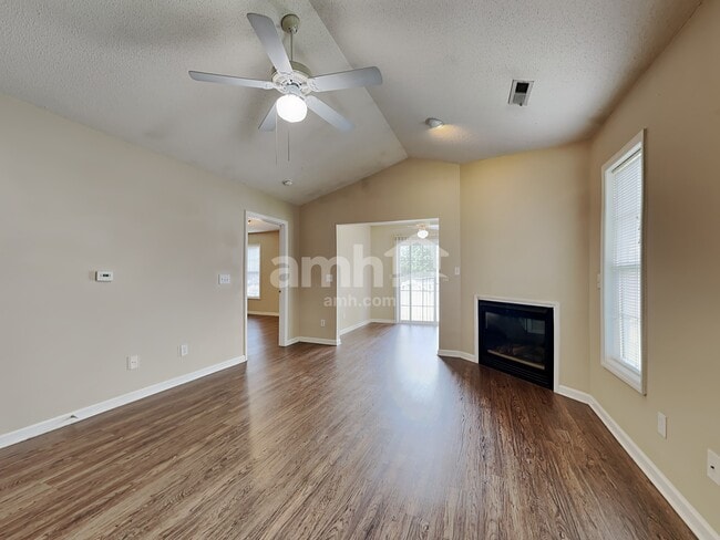 Photo - 100 Tudor Downs Rd