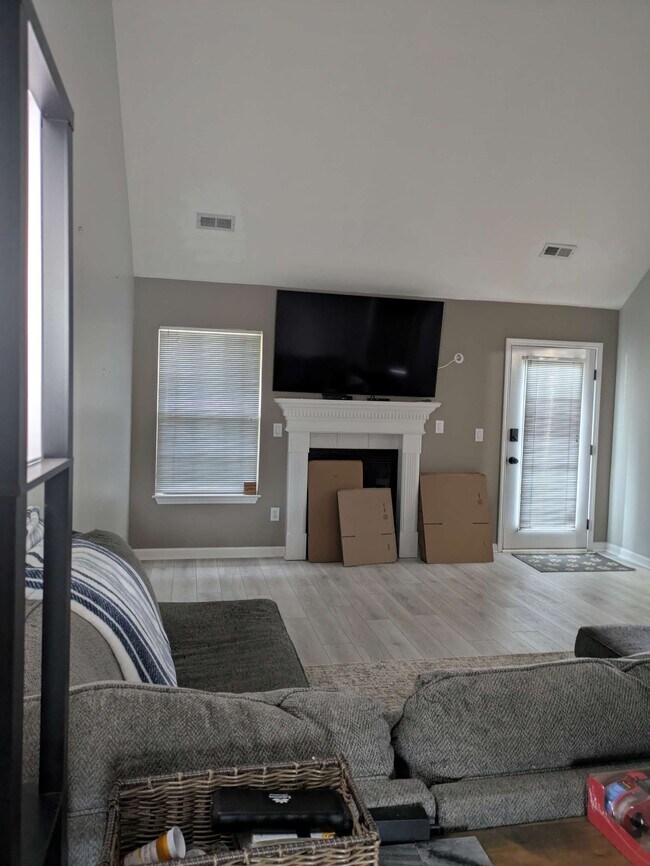 Photo - 4139 Lakeside Dr Casa