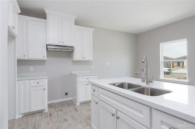 Photo - 2423 N Vly Cir Unit A