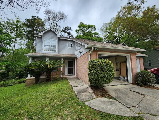 Building Photo - Great Location! North East Tallahassee Rental