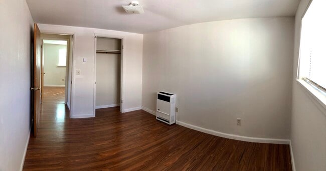 562 Van Buren St Unit A