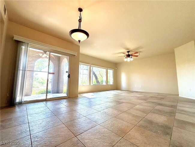 Photo - 11855 Portina Dr Unit 1013
