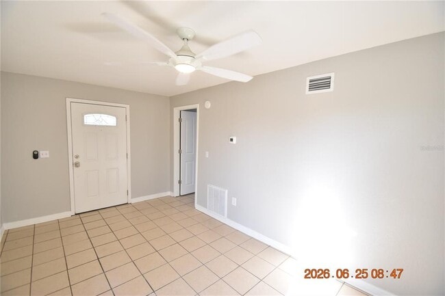 Photo - 1254 Grove St Unit B