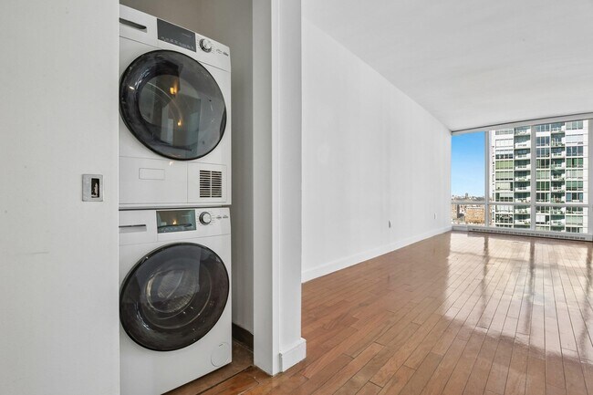 Photo - 20 Newport Pkwy Unit 2111