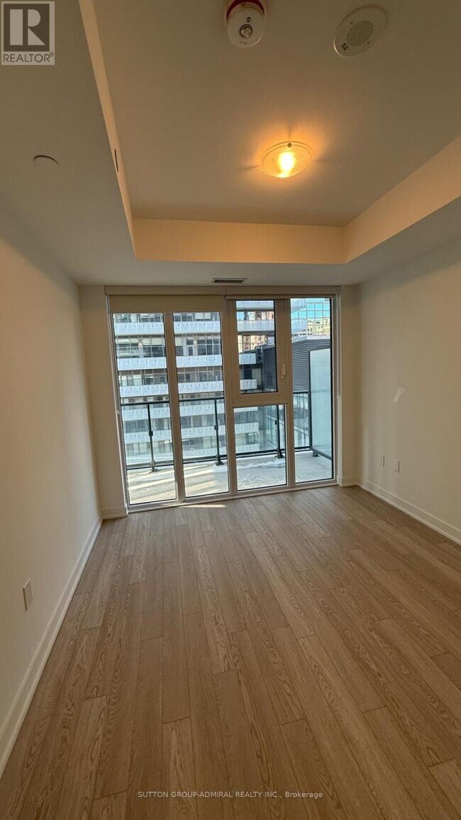 Photo - 634 Church St Unité 1001