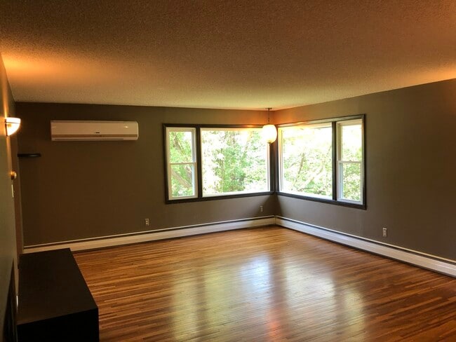 Photo - 2416 5th St SW Unit B