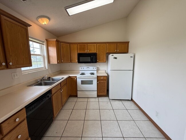 Photo - 2 bedroom and 2 bathroom property located in West Lafayette!