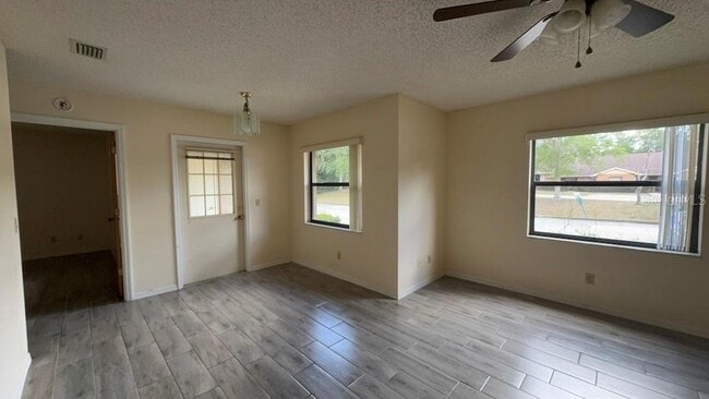 Photo - 5345 S Pleasant Grove Rd
