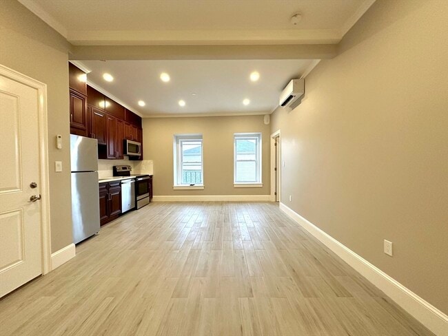 Photo - 1152 Cambridge St Unidad 2