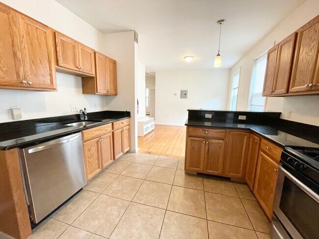 Photo - 52 Delle Ave