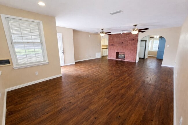 Photo - Lovely 2 beds/2 baths for rent