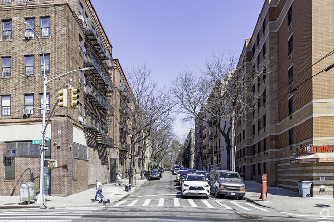 Context - Trinity Apartments
