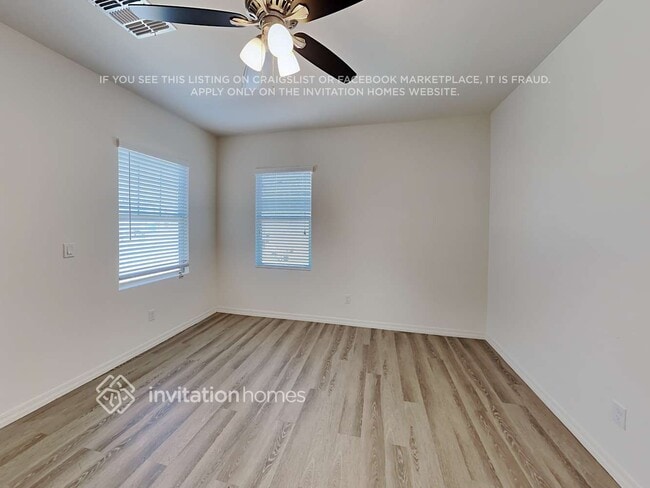 Photo - 19143 W Elm St