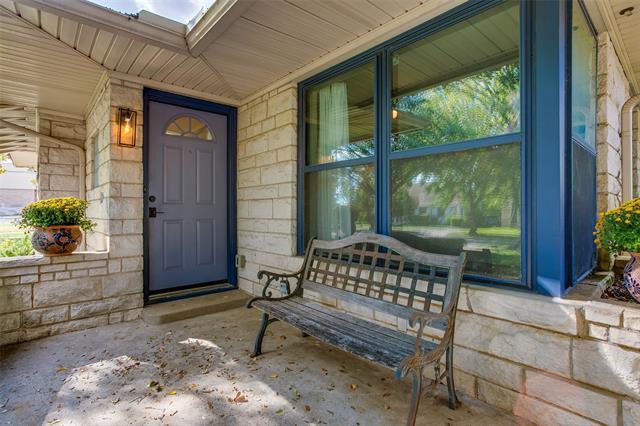 Photo - 2051 Marydale Rd