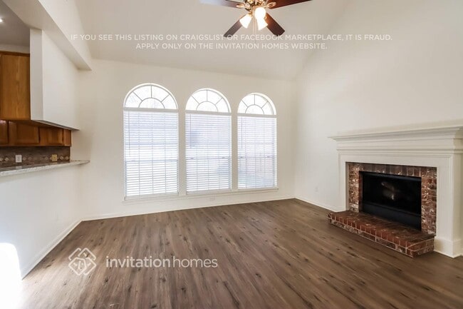 Photo - 3811 Spruce Bay Dr