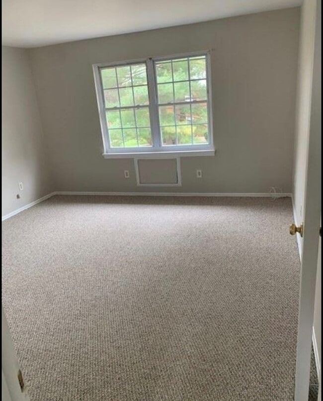 Bedroom 1 - 5 Wildwood Dr Unit 22D