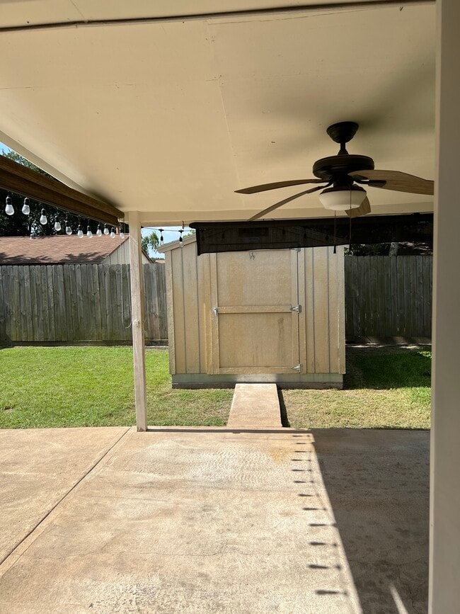 Photo - 17515 Wild Willow Ln