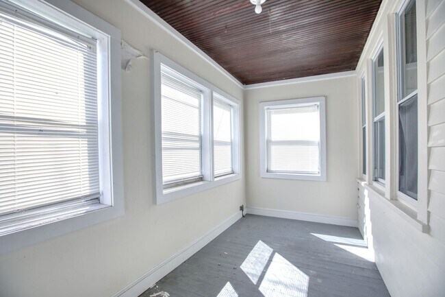 Photo - 44 Glendale Ave Unit 1st Floor