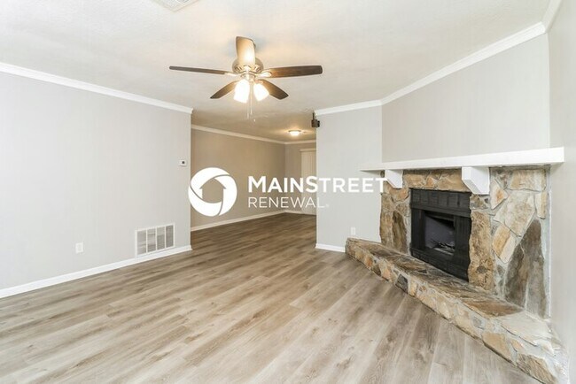 Photo - 3 Bedroom Pet-Friendly Home in Tucker, GA ...