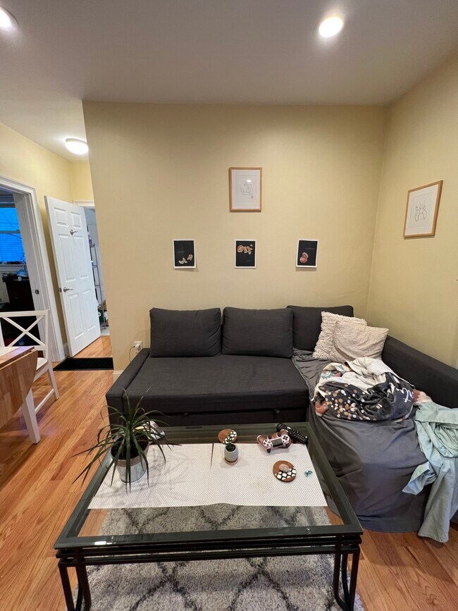 Photo - 87 Morrison Ave Unidad 1R