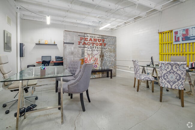 Leasing Office