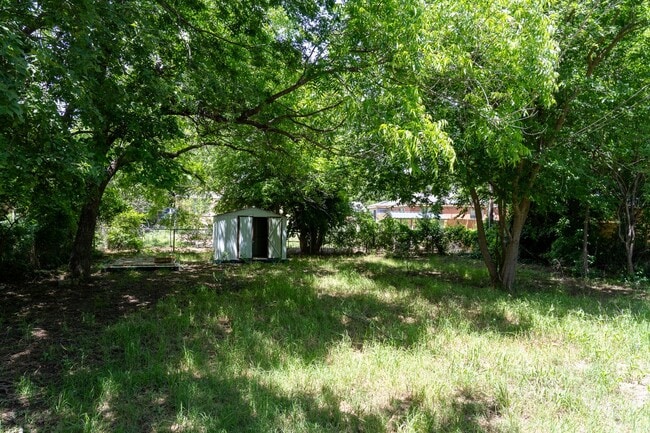 Photo - NEWLY RENOVATED 2 BEDROOM HOME!