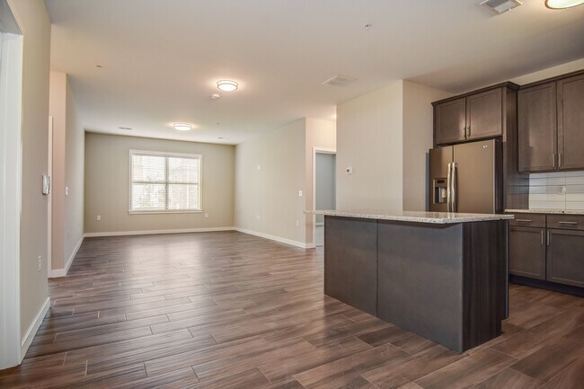 Photo - Luxury Rental With Private Parking