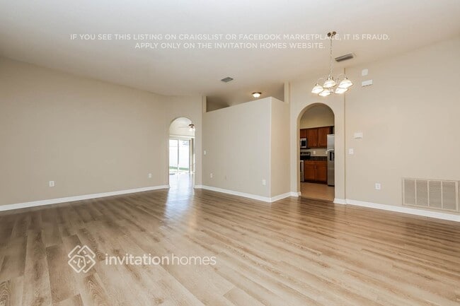 Photo - 7128 Royal George Ct