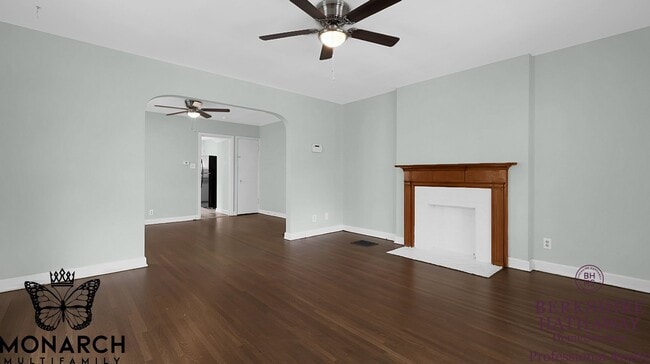 Photo - 223-227 S Warren Unidad 227